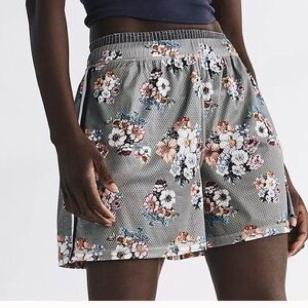 Free People FP Movement "When in Venice" printed mesh shorts S